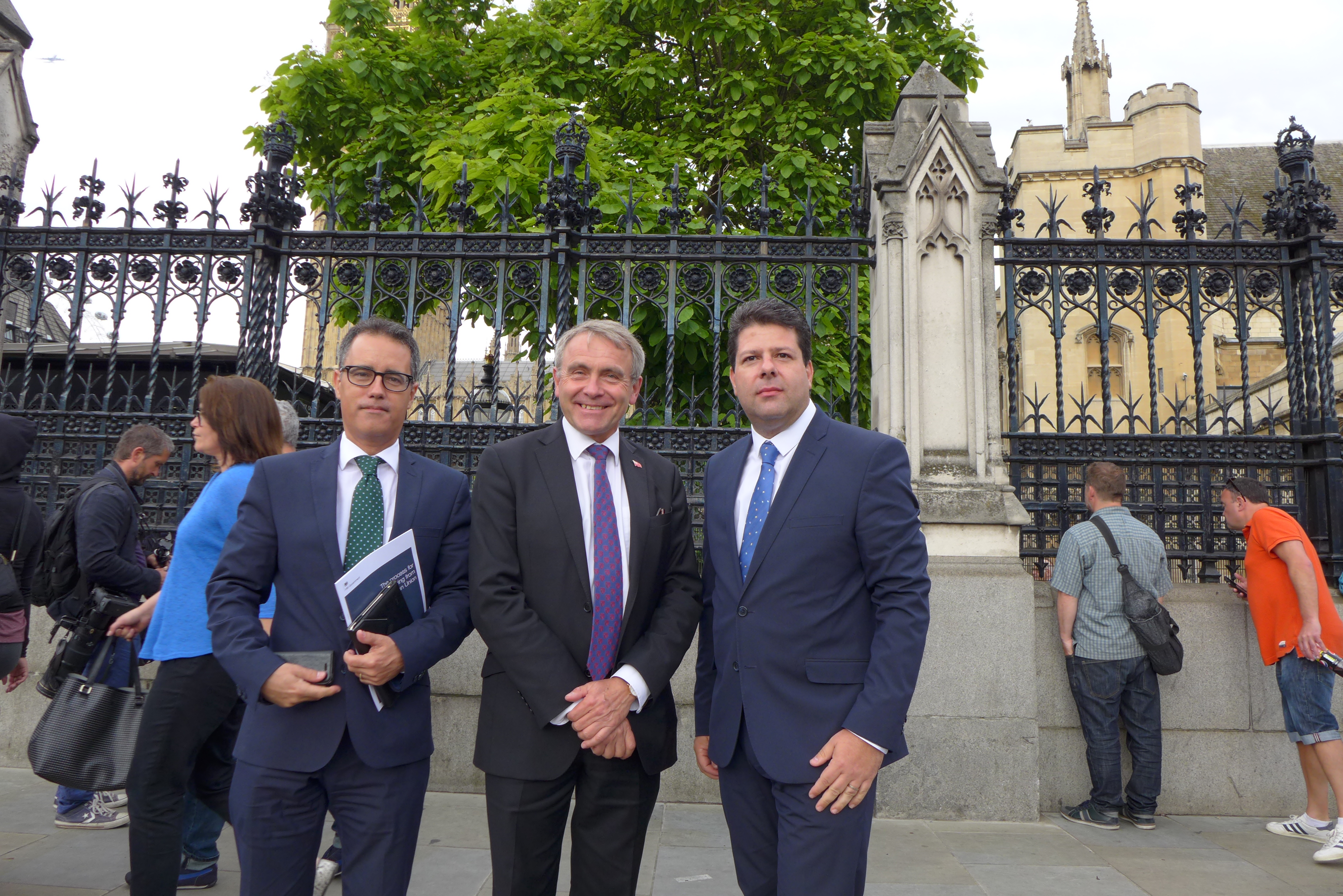 Mr Picardo and Dr Garcia with UK Aviation Minister Robert Goodwill MP